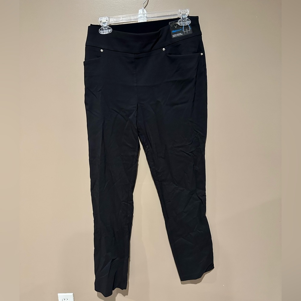 Women’s black golf pants Size sm, m, l,xl  BNWT
Callaway